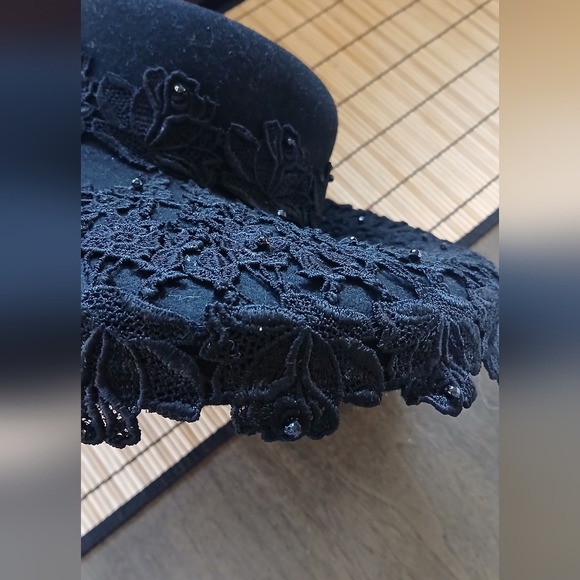 1950 UNION MADE BLACK Sunbrero CLOCHE Wide Brim Wool CROWN Lace Detail One Size - Picture 9 of 10